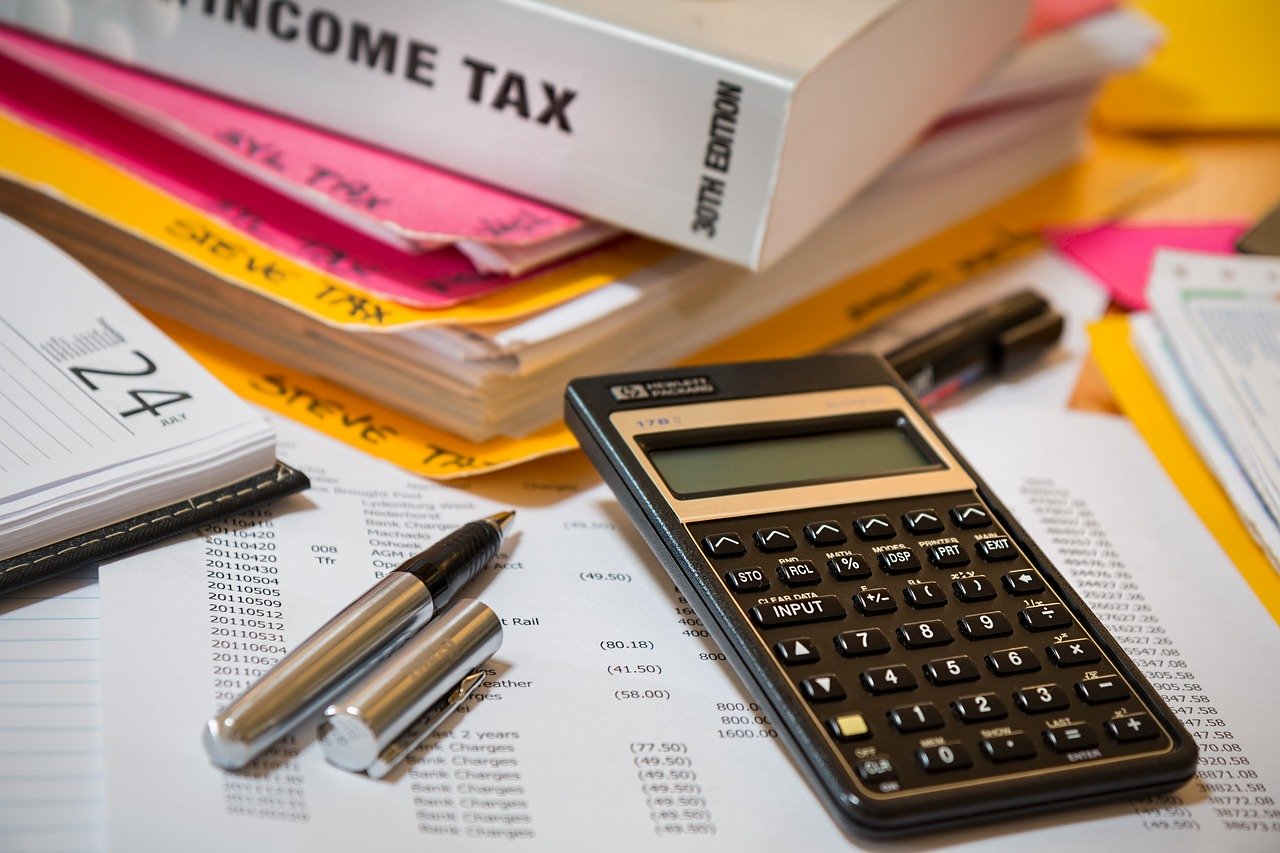 Doradca podatkowy – jakie funkcje pełni?
