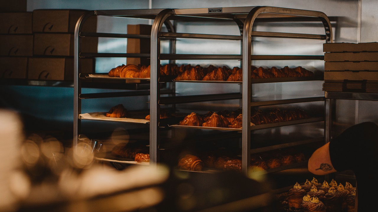 Garomaty i komora garownicza – do czego służą w piekarni?