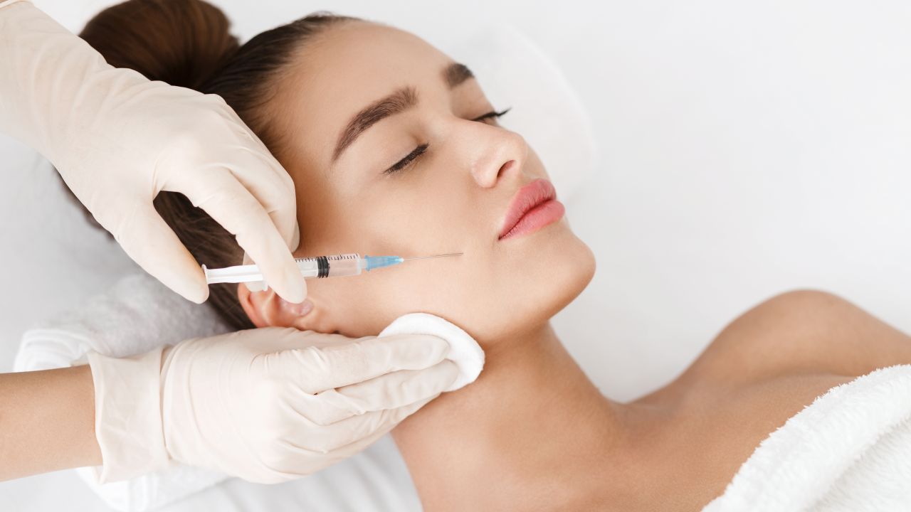 Botox – jakie jest jego zastosowanie w medycynie estetycznej?